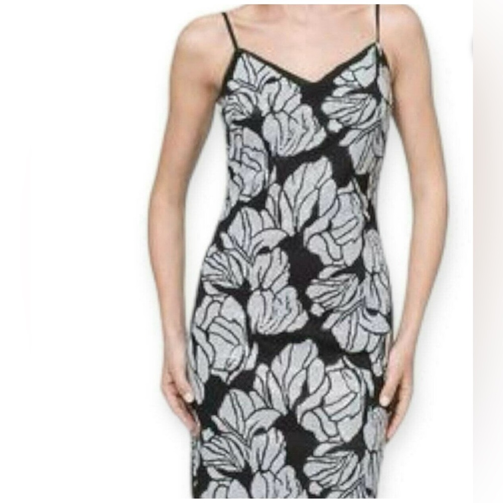 White House Black Market White and Black Floral Sequin Mini Dress